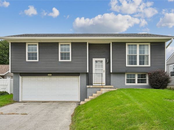 6605 Council Street NE, Cedar Rapids, IA 52402