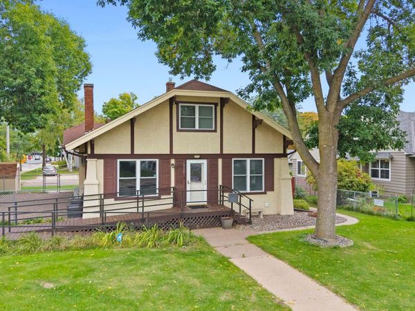 310 Ashland Street S, Cambridge, MN 55008