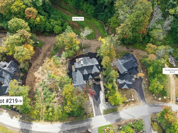 219 South Peak Road, Lincoln, NH 03251