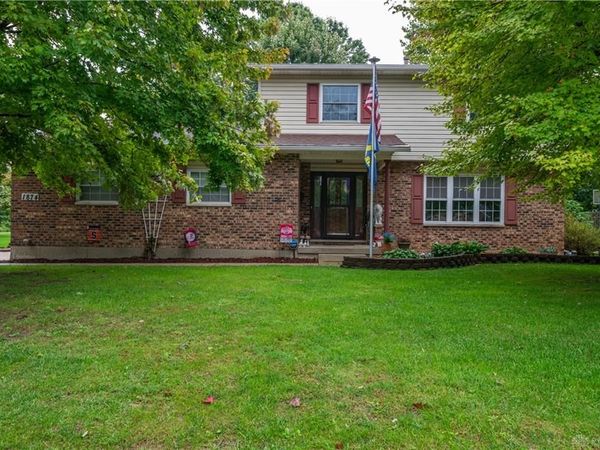 1874 Willowgreen Drive, Beavercreek, OH 45432
