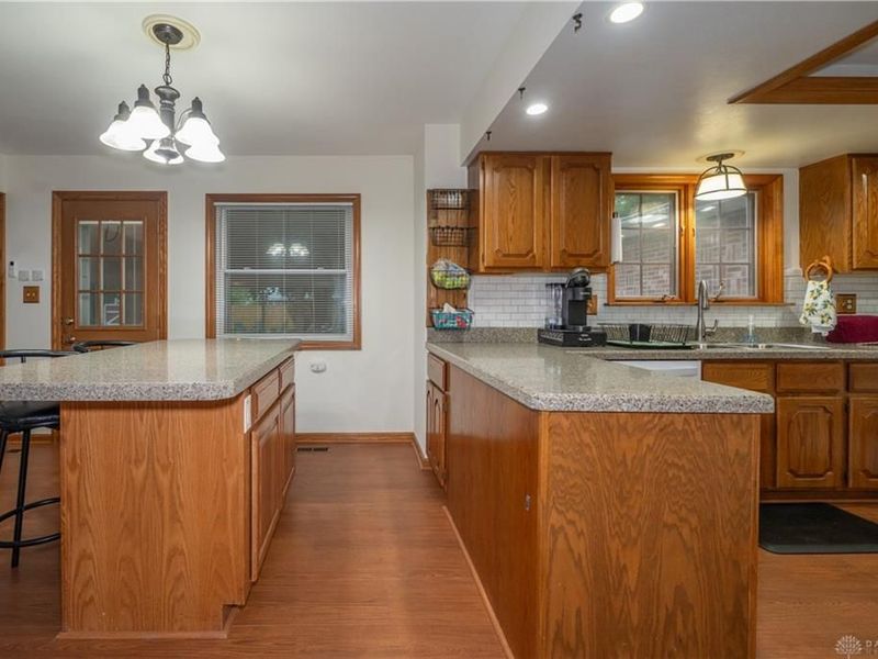 1874 Willowgreen Drive, Beavercreek, OH 45432 Photo 7