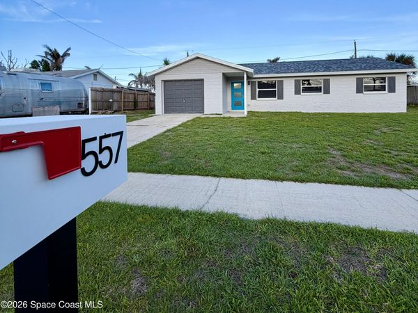 557 Chantilly Drive , Melbourne, FL 32935