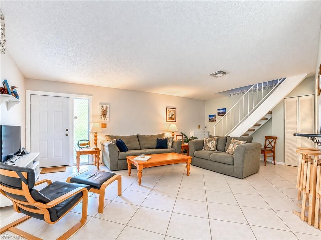 3260 Royal Canadian Trce, Unit 3, Fort Myers, FL 33907 Photo