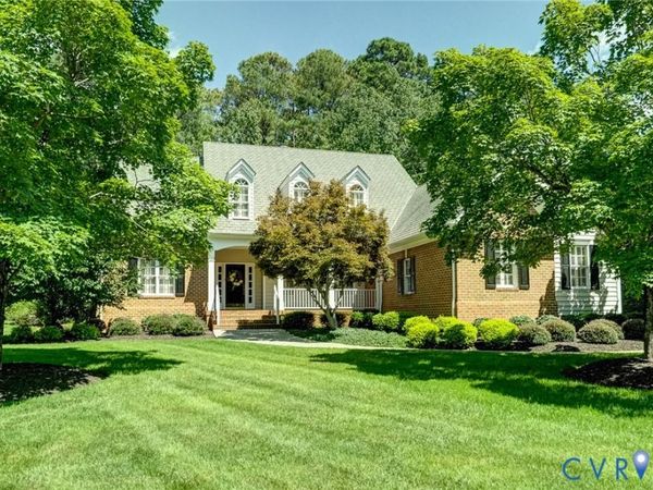 7 E Square Lane , Richmond, VA 23238