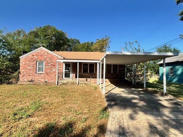 211 S Ohio Avenue , Haskell, OK 74436