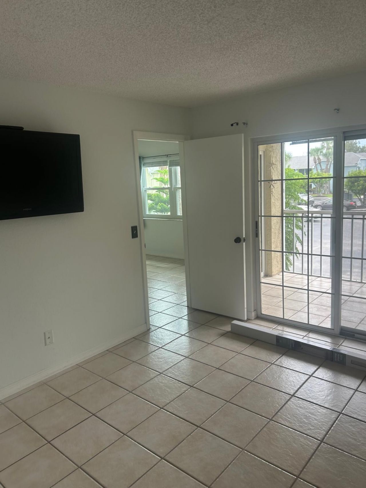 1627 SE Green Acres Circle, Unit Z203, Port Saint Lucie, FL 34952 Photo