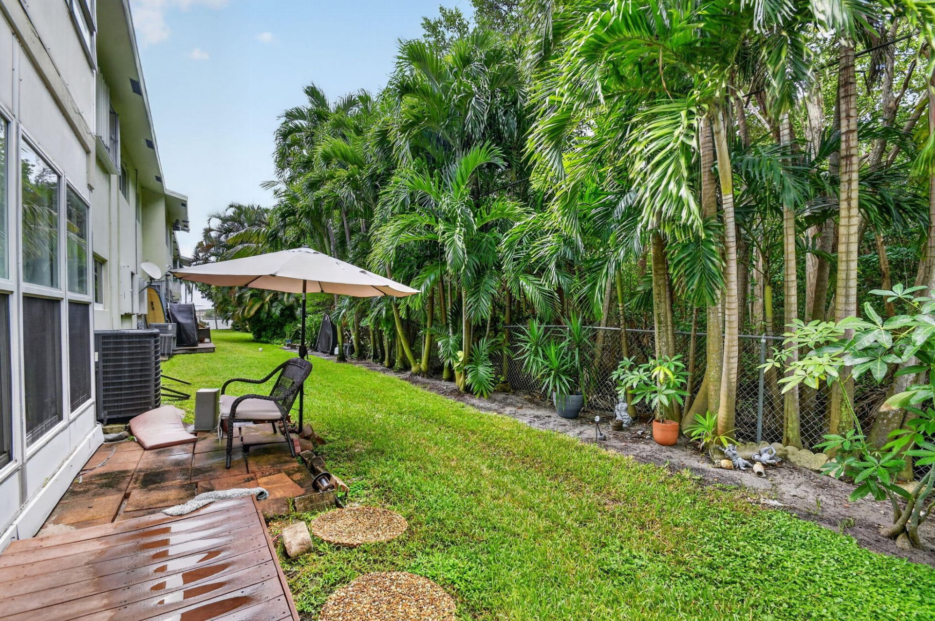 658 NE 6th Court E, Unit E, Boynton Beach, FL 33435 Photo
