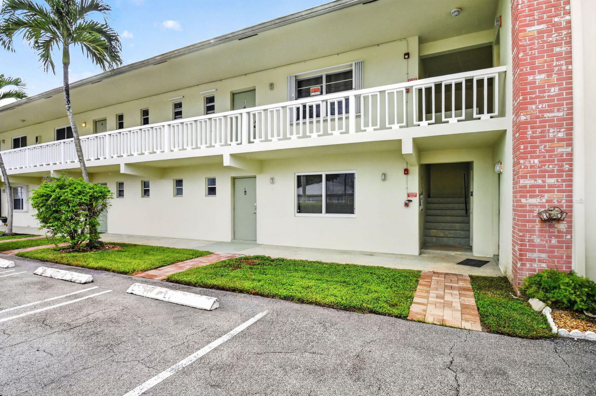 658 NE 6th Court E, Unit E, Boynton Beach, FL 33435 Photo