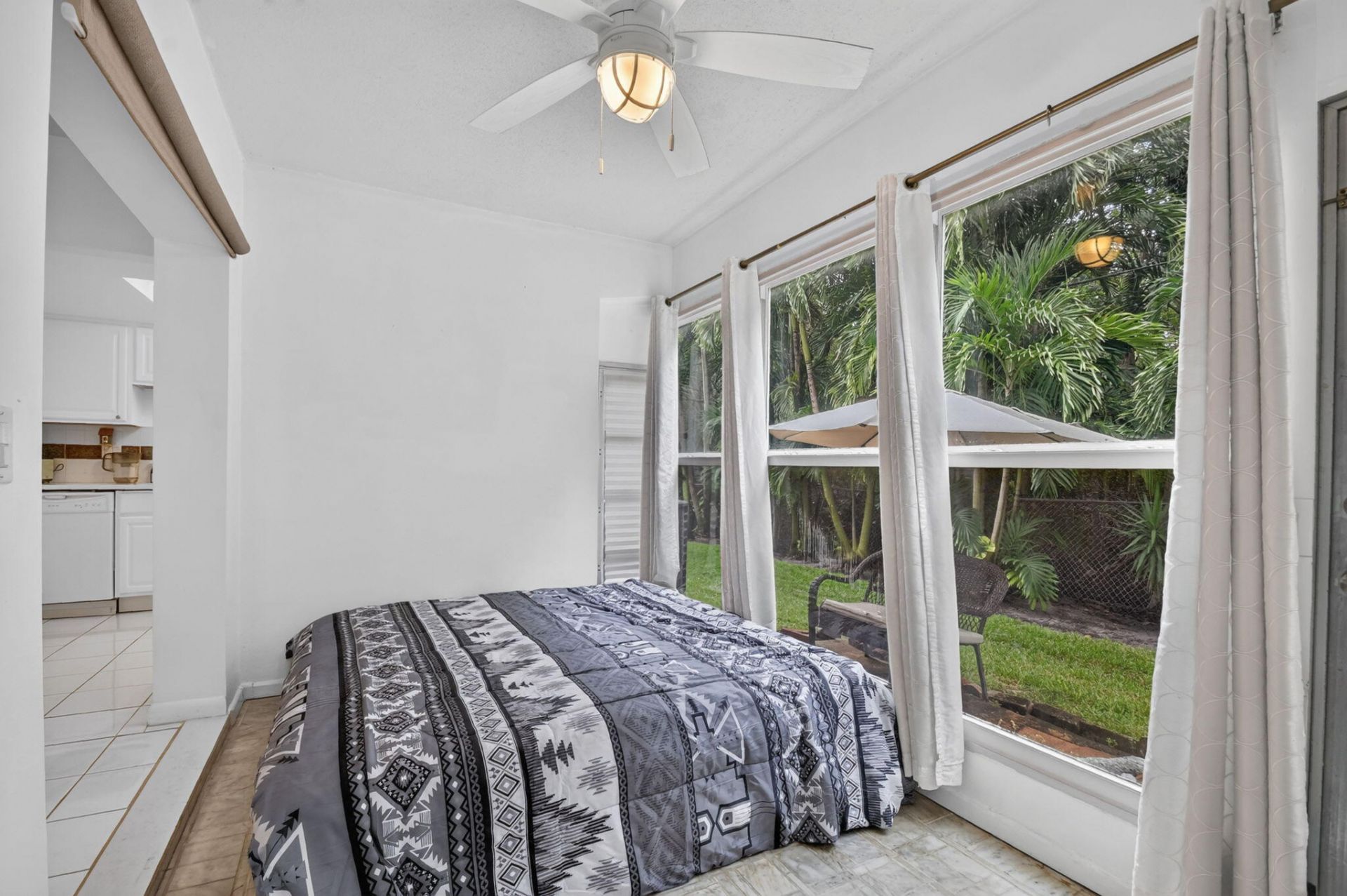 658 NE 6th Court E, Unit E, Boynton Beach, FL 33435 Photo