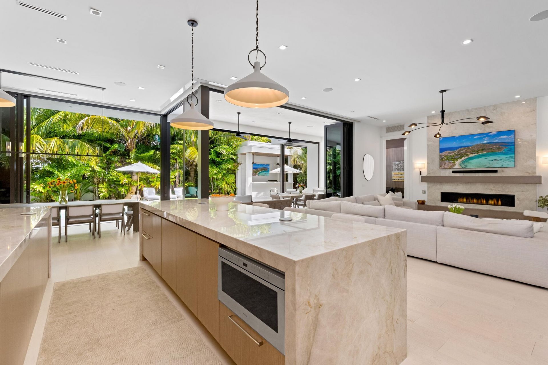 735 W Fern Drive, Boca Raton, FL 33432 Photo