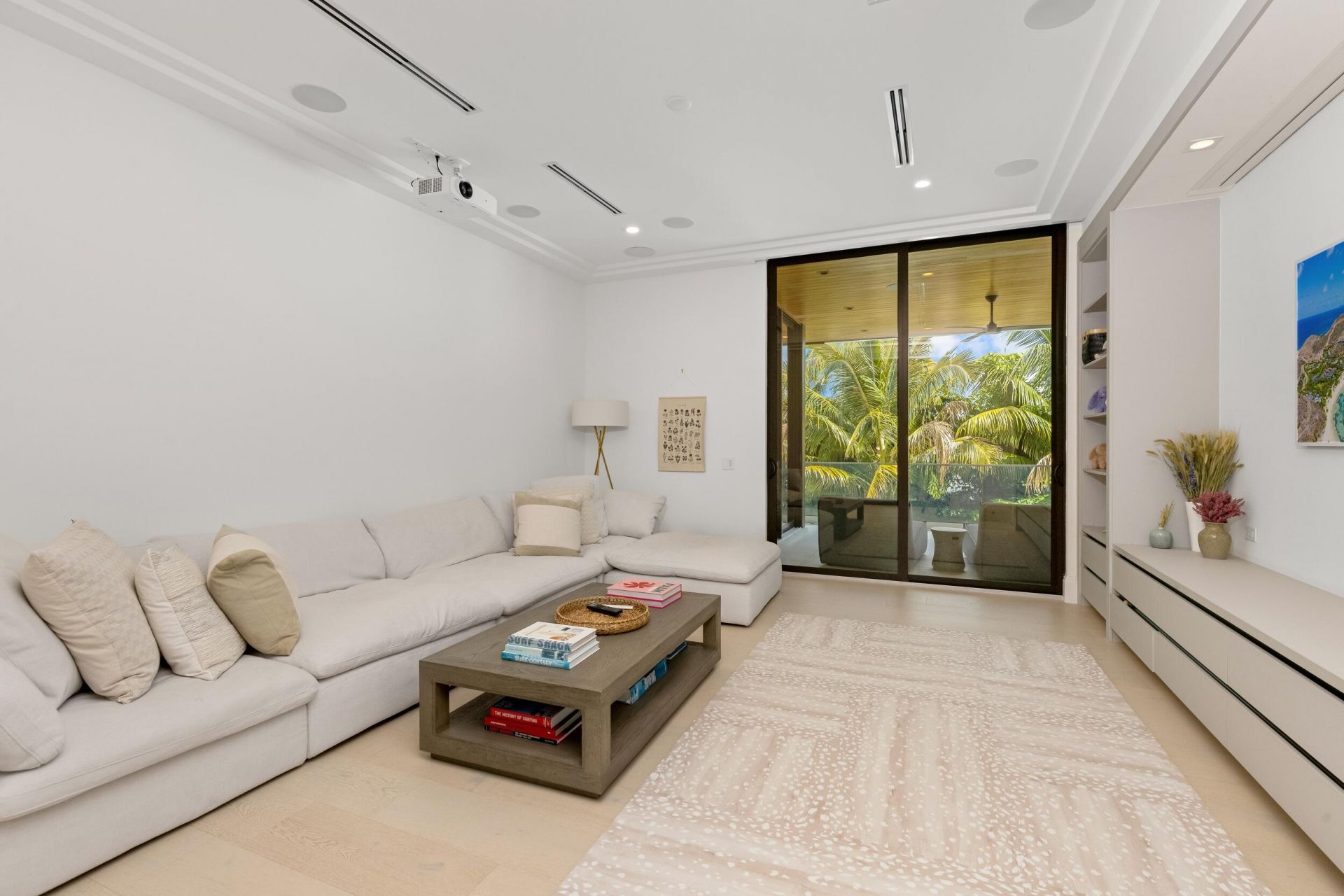 735 W Fern Drive, Boca Raton, FL 33432 Photo