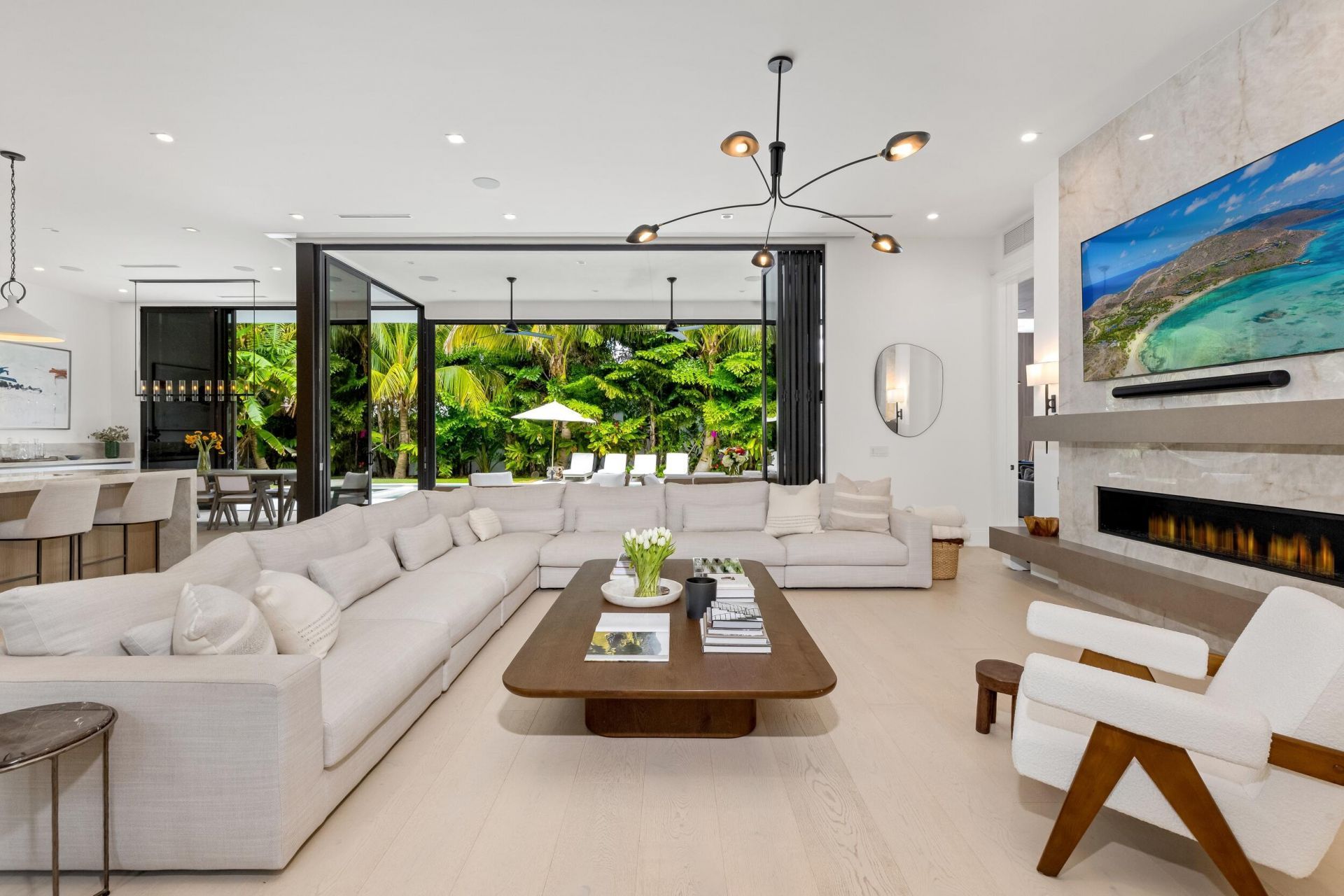 735 W Fern Drive, Boca Raton, FL 33432 Photo