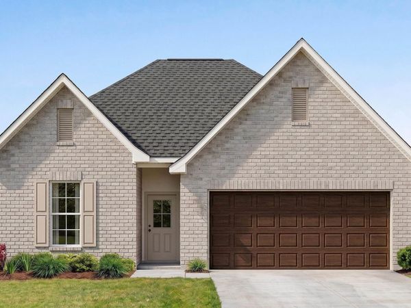 1600 S Plains Ave, Zachary, LA 70791