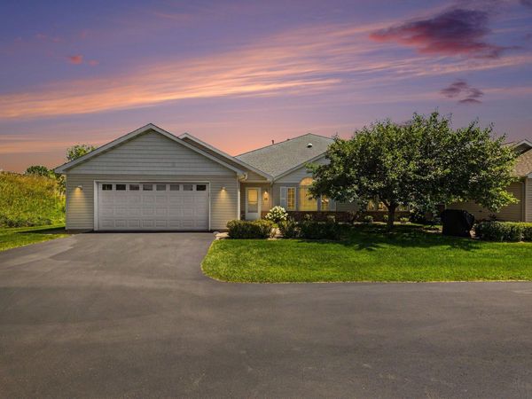 59 Brighton Path, Hudson, WI 54016