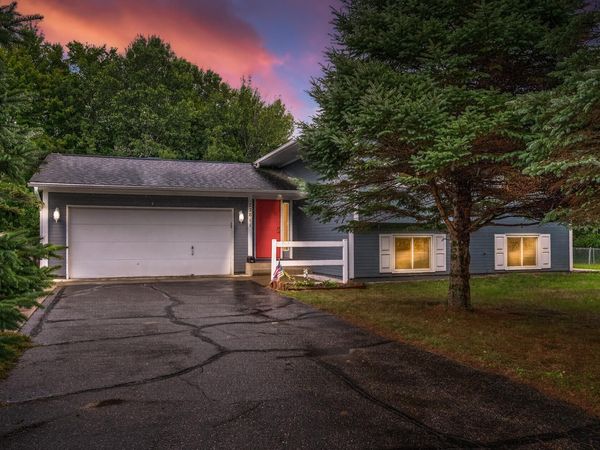 22811 Unser Street NE, Bethel, MN 55005