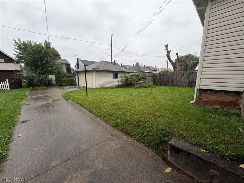 2406 Nicholas Place NW, Canton, OH 44708 Photo 6