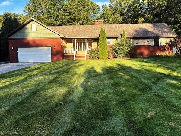303 Somerset Road , Akron, OH 44313