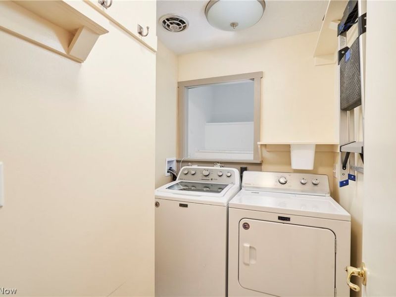 303 Somerset Road, Akron, OH 44313 Photo 8