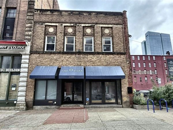 1299 W 9th Street, Cleveland, OH 44113