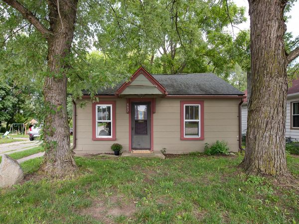 597 S Wagner Road, Ann Arbor, MI 48103