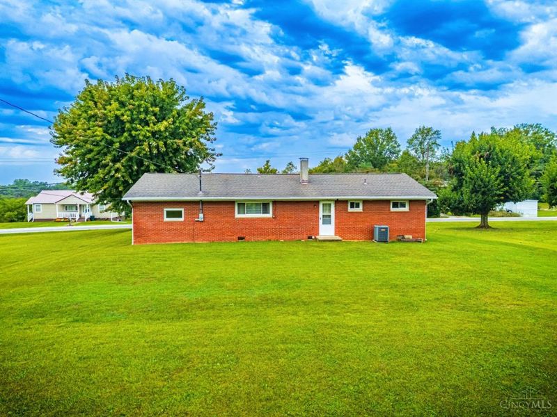 13878 St Rt 41, West Union, OH 45693 Photo 6