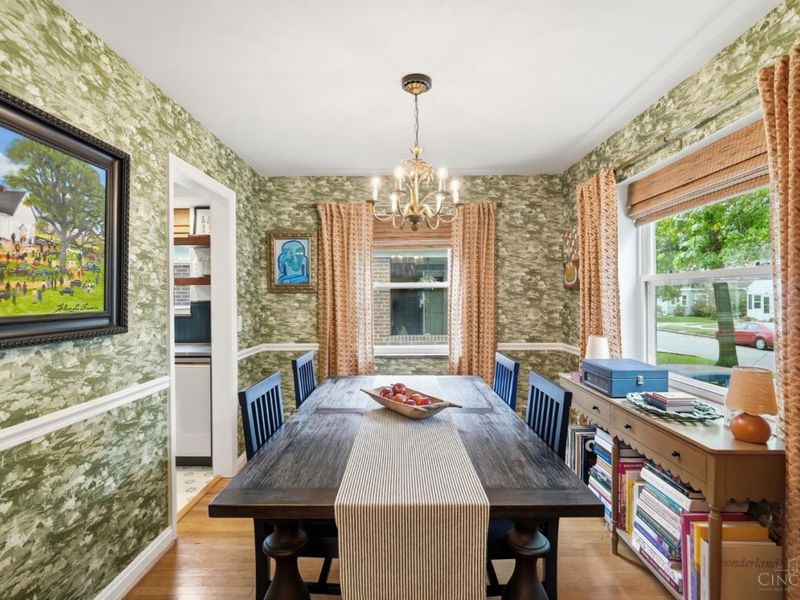 6974 Cambridge Avenue, Mariemont, OH 45227 Photo 12
