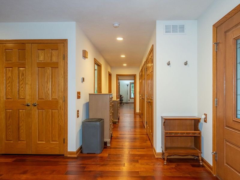 1874 Willowgreen Drive, Beavercreek, OH 45432 Photo 16