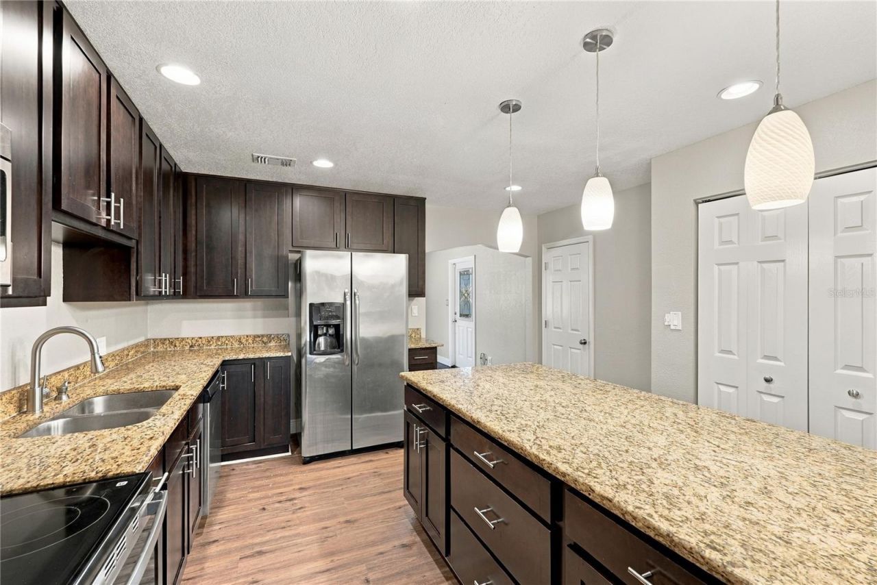 5149 22nd Avenue N, Saint Petersburg, FL 33710 Photo