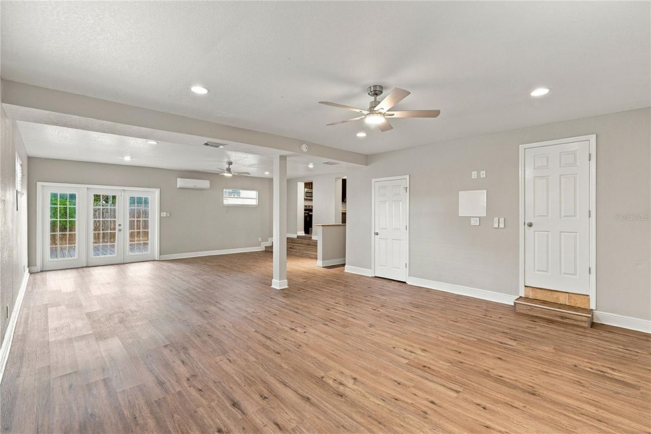 5149 22nd Avenue N, Saint Petersburg, FL 33710 Photo