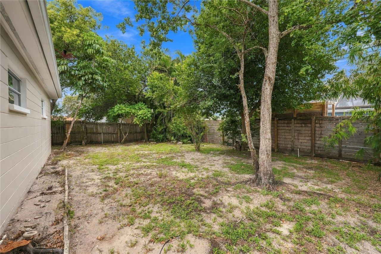 5149 22nd Avenue N, Saint Petersburg, FL 33710 Photo