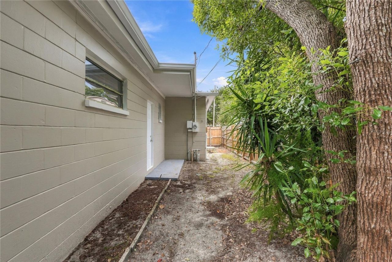 5149 22nd Avenue N, Saint Petersburg, FL 33710 Photo