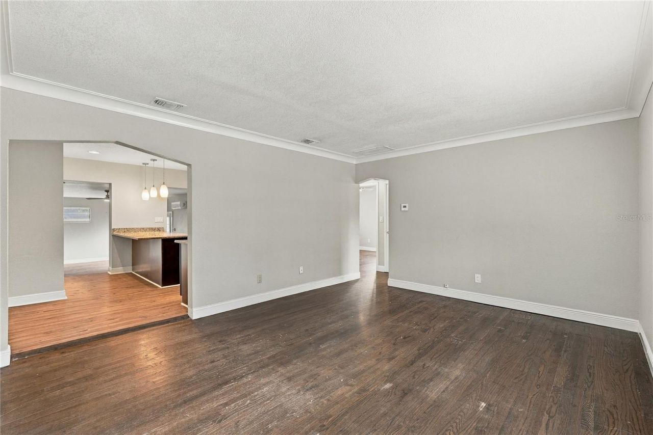 5149 22nd Avenue N, Saint Petersburg, FL 33710 Photo