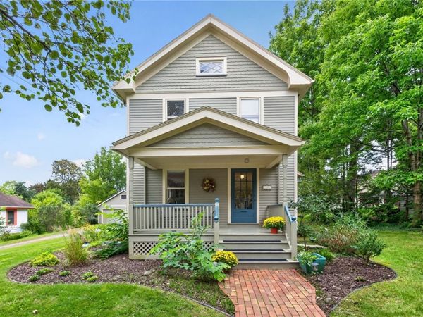 27 Locust Street, Pittsford, NY 14534