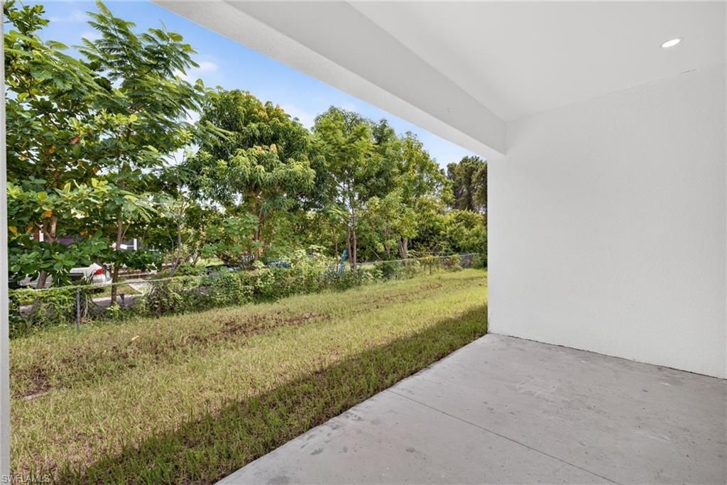 4704-4706 30th St Sw, Lehigh Acres, FL 33973 Photo