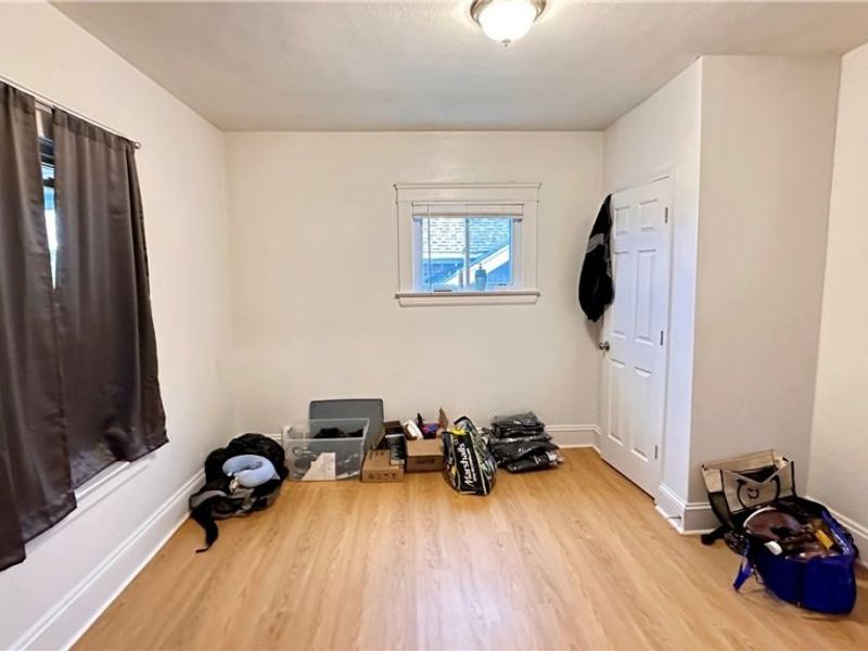 8906 Jeffries Avenue, Cleveland, OH 44105 Photo 23