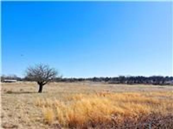 3026 W 578, Chouteau, OK 74337