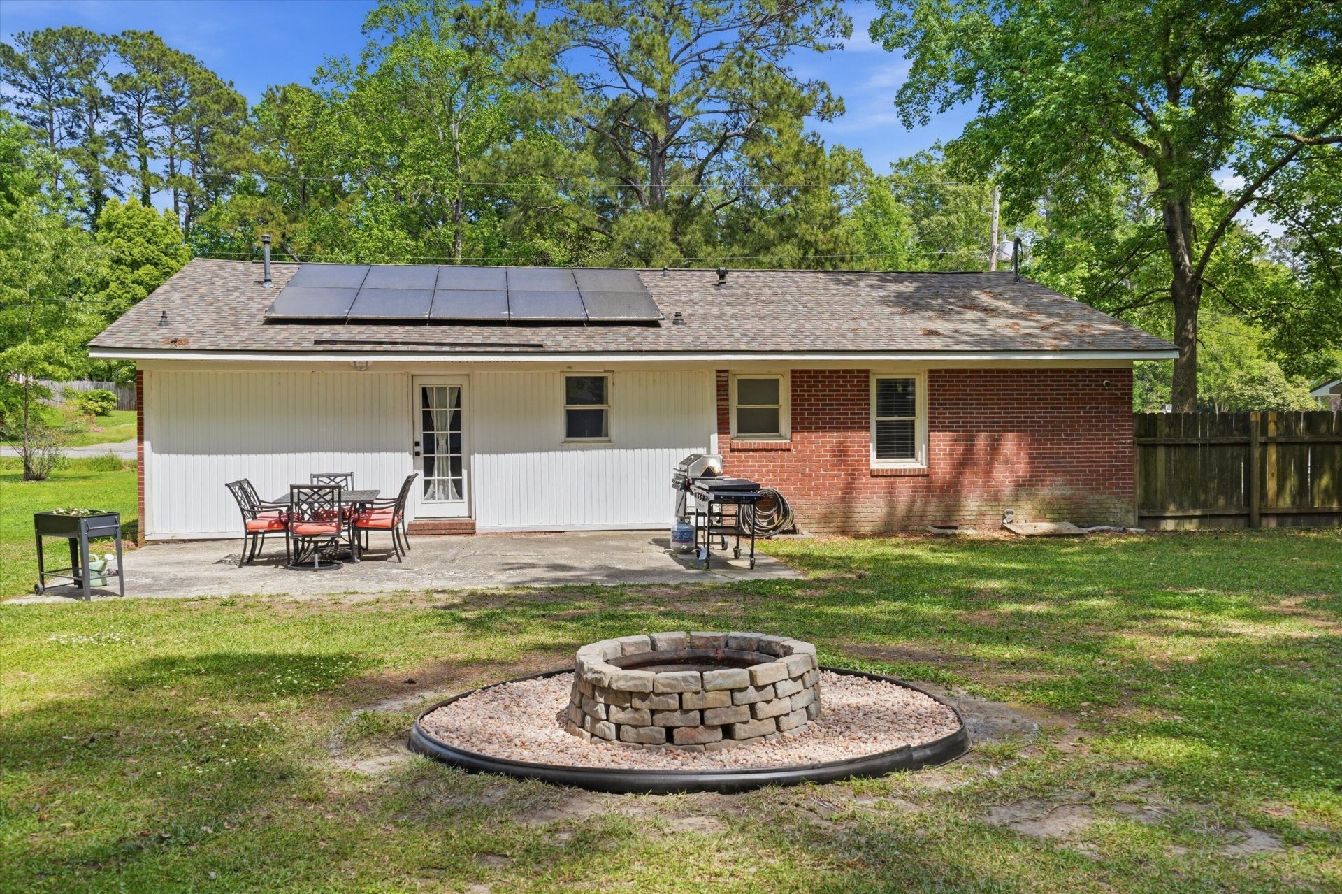 403 Forest Circle Photo 18