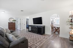 403 Forest Circle photo 4