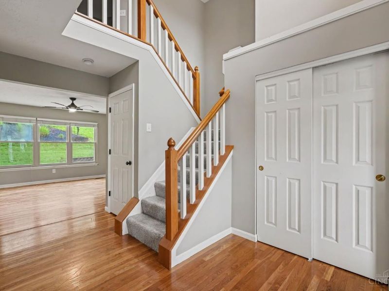 125 Fawn Drive, Harrison, OH 45030 Photo 3