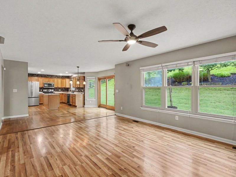 125 Fawn Drive, Harrison, OH 45030 Photo 7