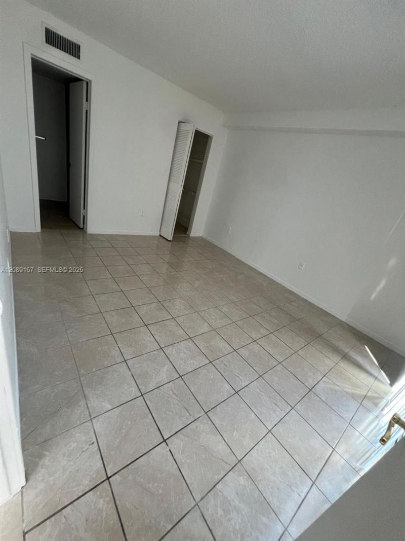 11750 SW 18th St, Unit 427-1, Miami, FL 33175 Photo