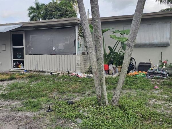 7341 Polk St , Hollywood, FL 33024