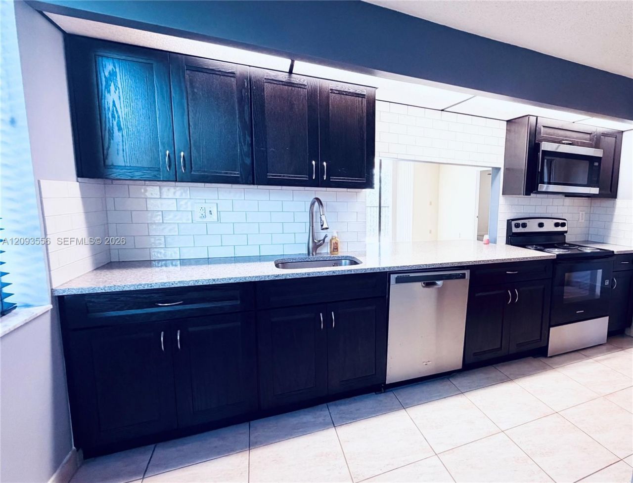6800 Cypress Rd, Unit 401, Plantation, FL 33317 Photo