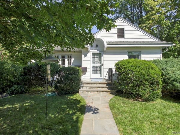 1 Brookfield Place , Pleasantville, NY 10570