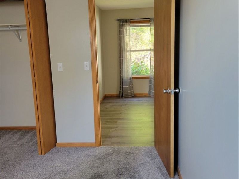 527 Ridge Avenue NE, New Philadelphia, OH 44663 Photo 41