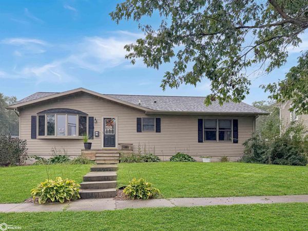 505 4th Street, Traer, IA 50675