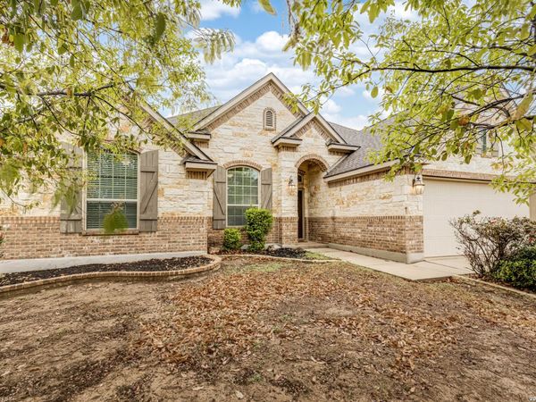 8815 Hideout Bnd, San Antonio, TX 78254