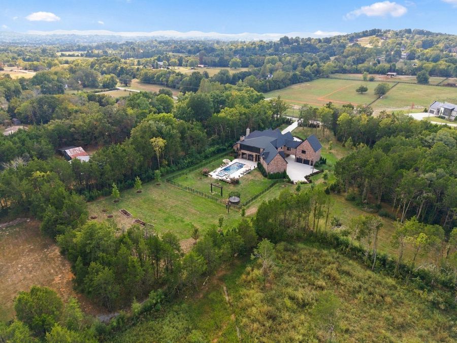 Property Image 95