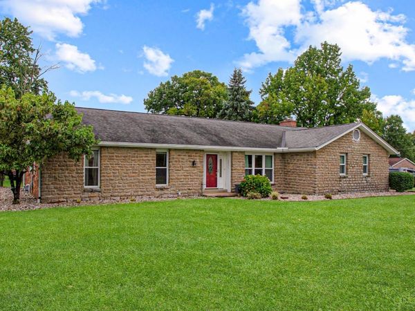 8044 Honeysuckle Lane, West Chester, OH 45069