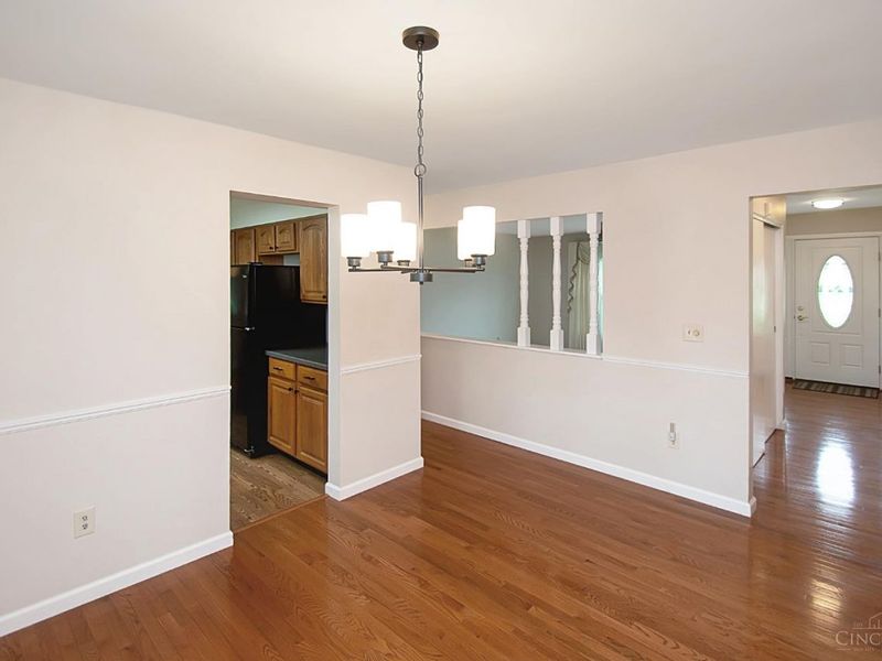 8044 Honeysuckle Lane, West Chester, OH 45069 Photo 16
